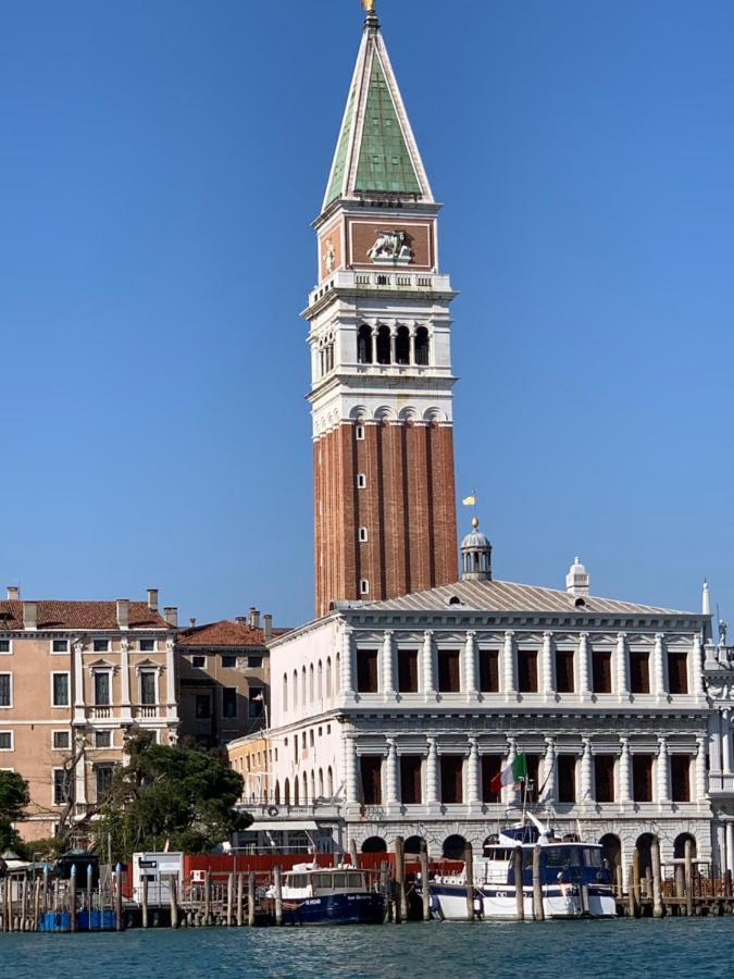 The Wolf House Hotel Venice Luaran gambar